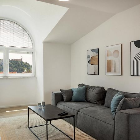 Luxe Penthouse With A Castle View Любляна Экстерьер фото